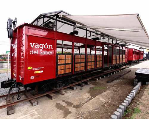 al borde transforms rail cart into cultural knowledge train