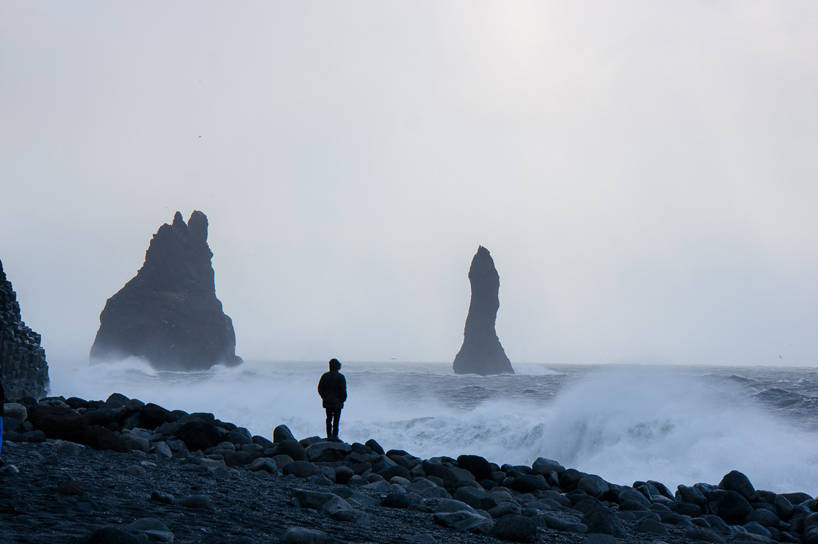 photographer shoots icelandic surfing series using solar power