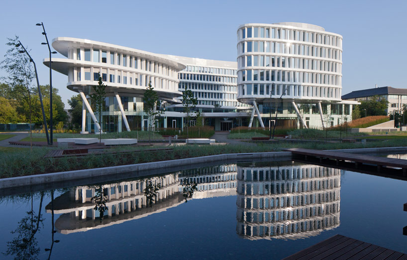 studio fuksas develop hotel for warsaw business garden