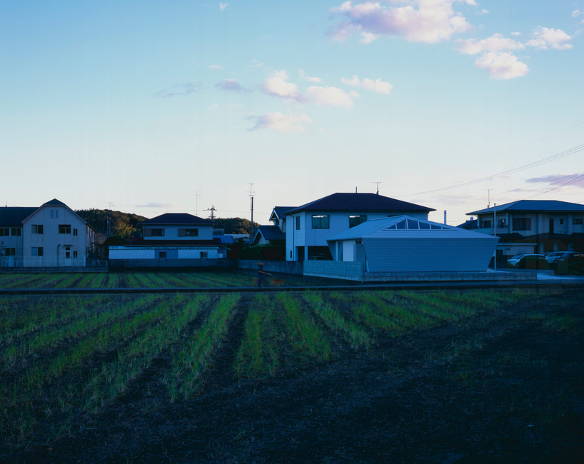 naoko horibe integrates opposing concepts in arboleda house