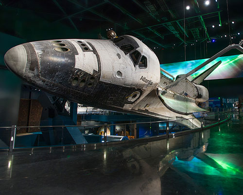 atlantis shuttle experience simulates outer space for NASA