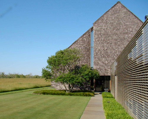 laguardia design saves sagaponack house from eroding land