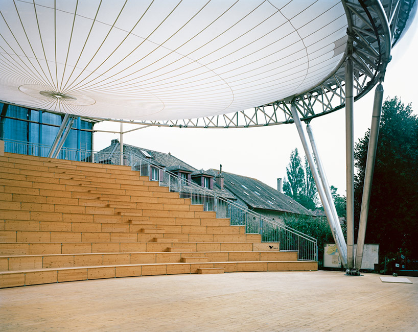 luna by alice studio hovers over an outdoor theater