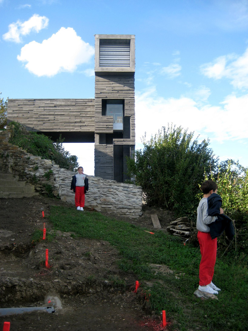 abalo alonso arquitectos give new access to the seaside ribadeo