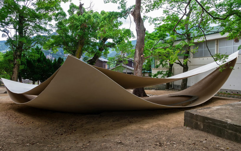 ryue nishizawa places fukita pavilion amongst the trees