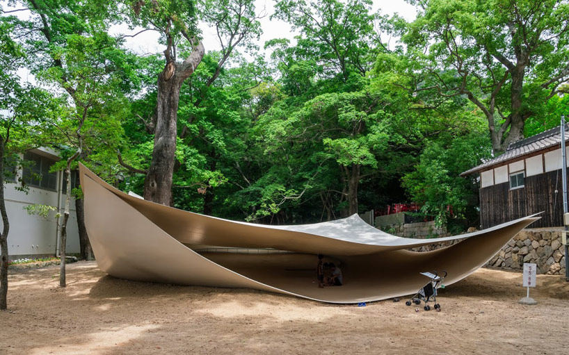 ryue nishizawa places fukita pavilion amongst the trees