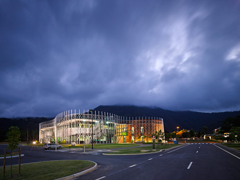 woods bagot and RPA architects collaborate on cairns institute