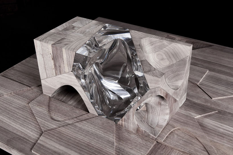 zaha hadid-designed dolls' house sells for 14,000 GBP