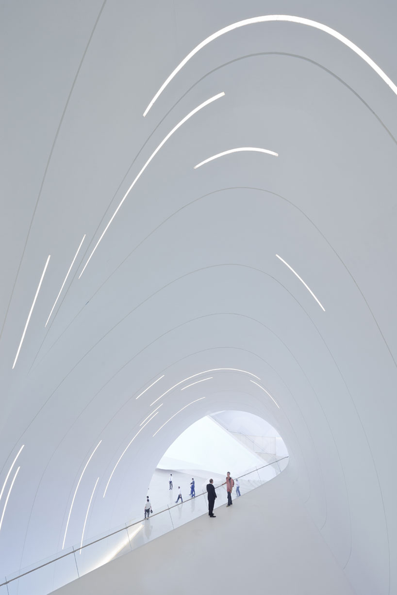 new images of heydar aliyev center by zaha hadid