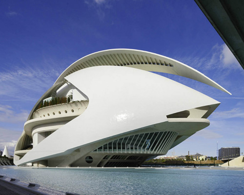 santiago calatrava sued by valencia for crumbling opera house