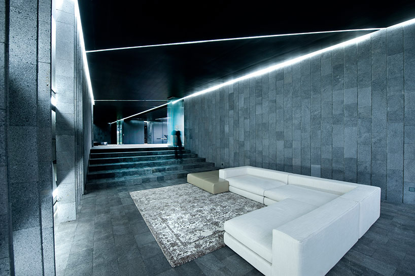 casa altamira in costa rica by joan puigcorbe