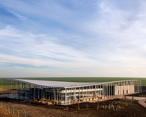 stonehenge visitor centre by denton corker marshall opens
