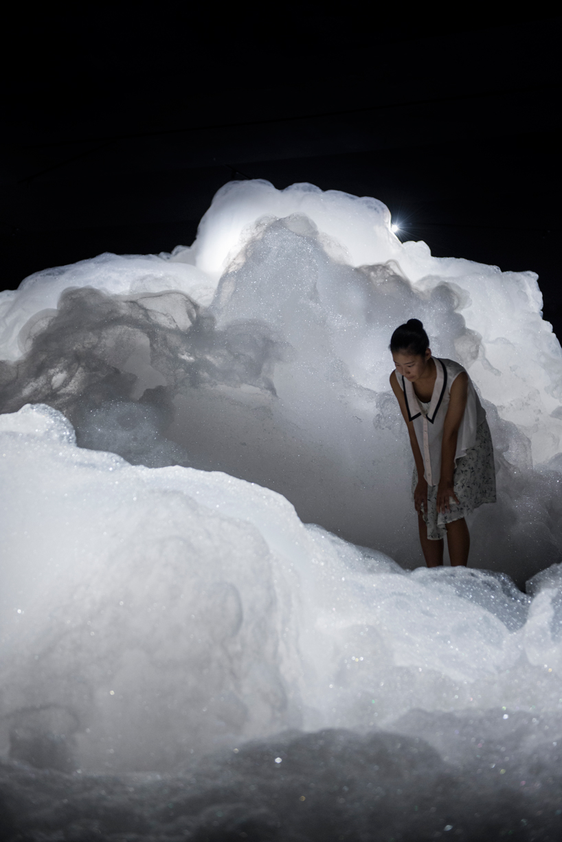 Foam Clouds by Kohei Nawa  Foam sculpture, Nawa, Clouds