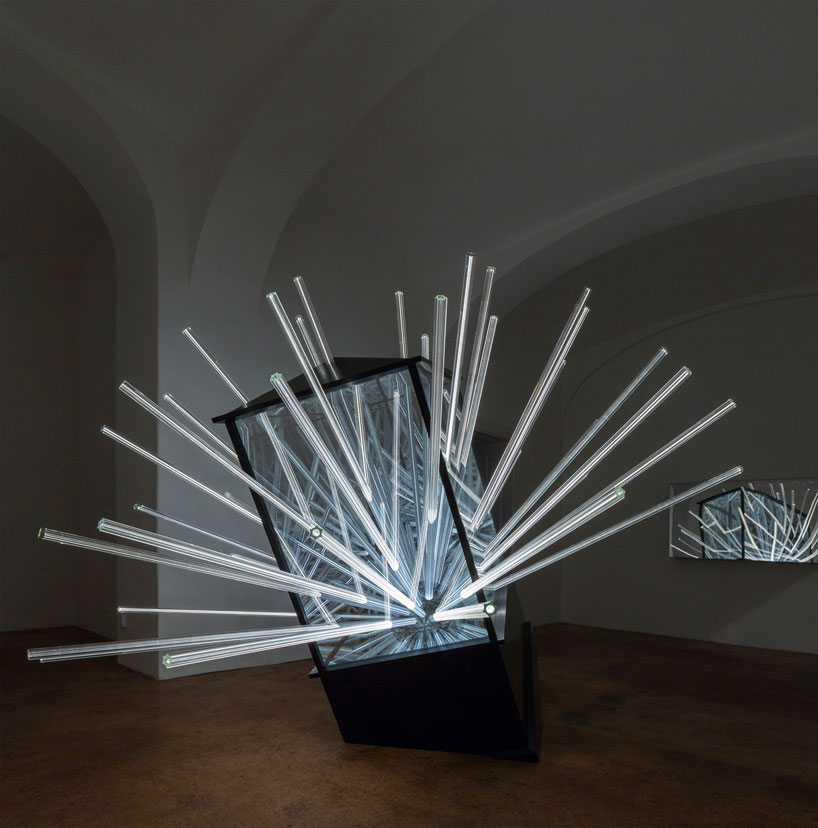 hans kotter explores the infinite quality of space with light