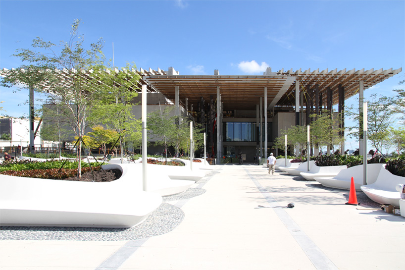 Herzog & De Meuron Completes Perez Art Museum Miami