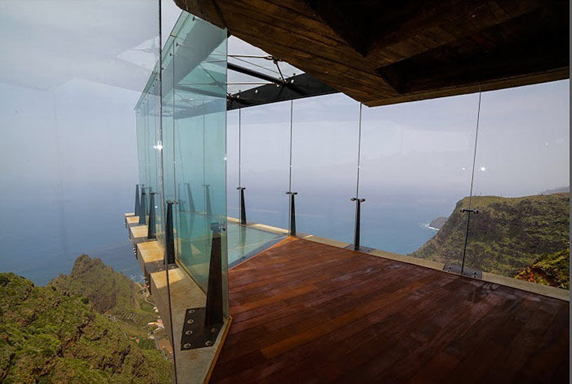 jose luis bermejo builds mirador de abrante - a balcony to infinity