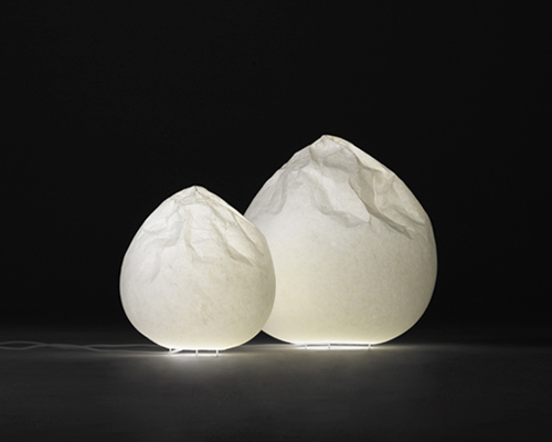 nendo forms semi-wrinkle washi lamp using 3D paper moulding 