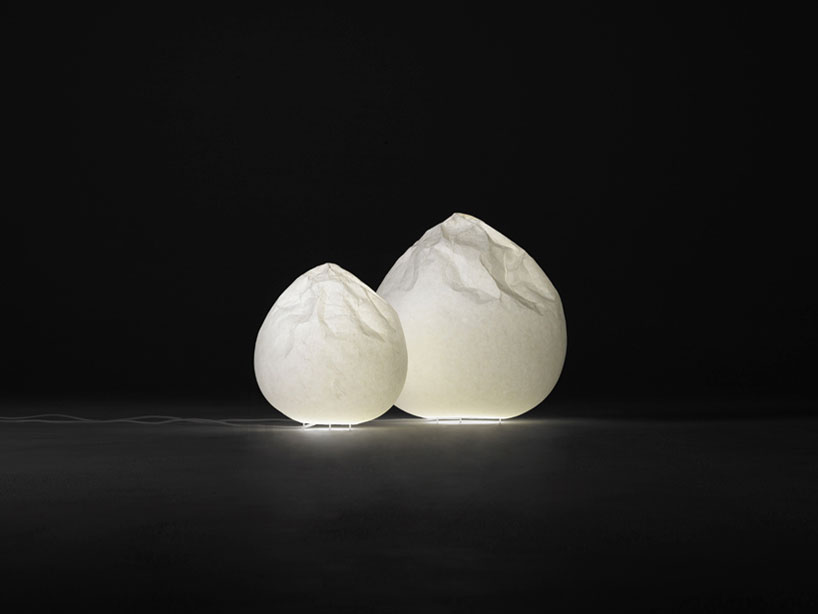 nendo forms semi-wrinkle washi lamp using 3D paper moulding