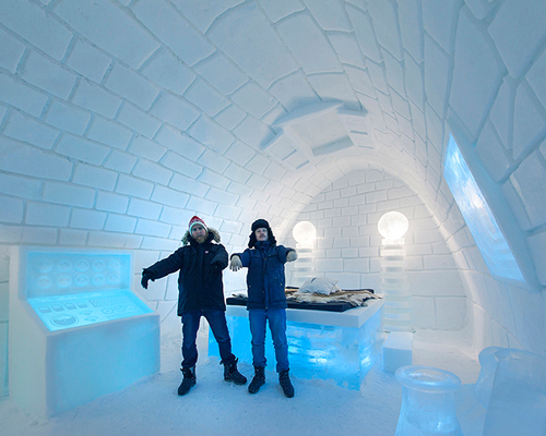pinpin studio freezes it's alive! art suite for swedish icehotel