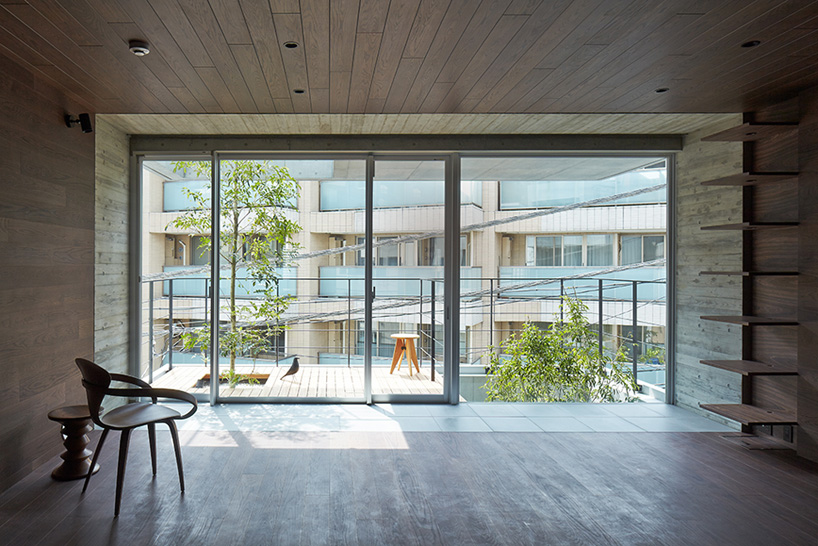 balcony house by ryo matsui architects values the outdoors