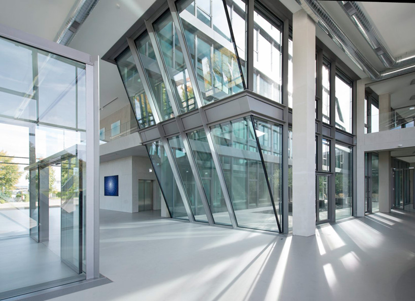 hahn + kolb logistics center by sigrid hintersteininger architects