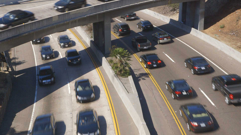 cy kuckenbaker time collapses traffic and reorganizes it by color