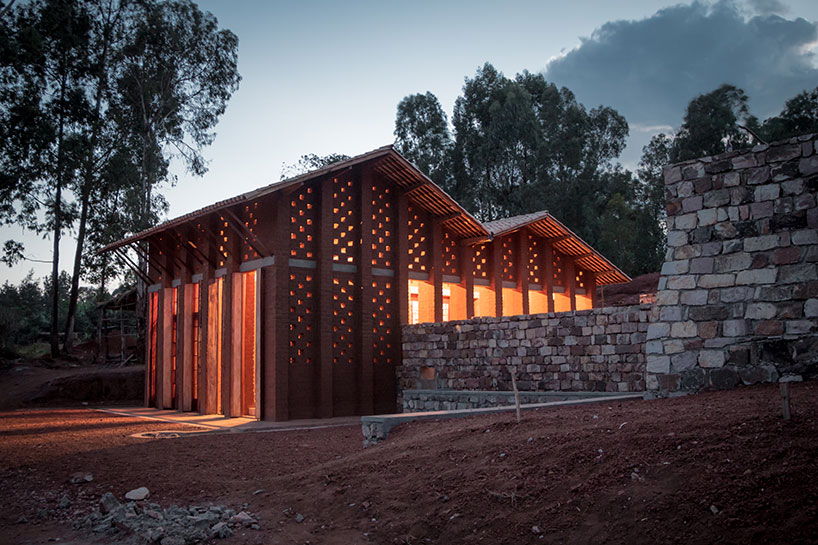 MuyingaLibrary_BCarchitectsandstudies_db_02