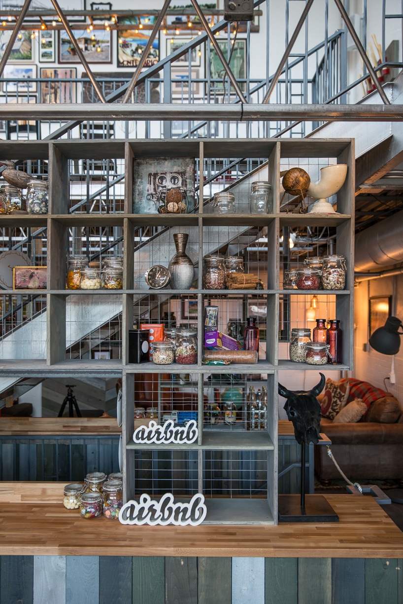 AirBnb haus communal open-space lodge by WOW atelier