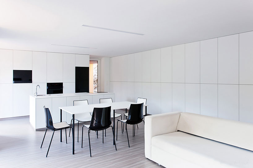 beres architects: hideg house on a stone quarry