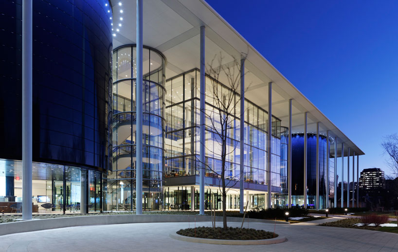 foster + partners open yale school of management's edward p. evans hall