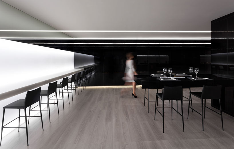 fran silvestre arquitectos vegamar seleccion wine shop designboom