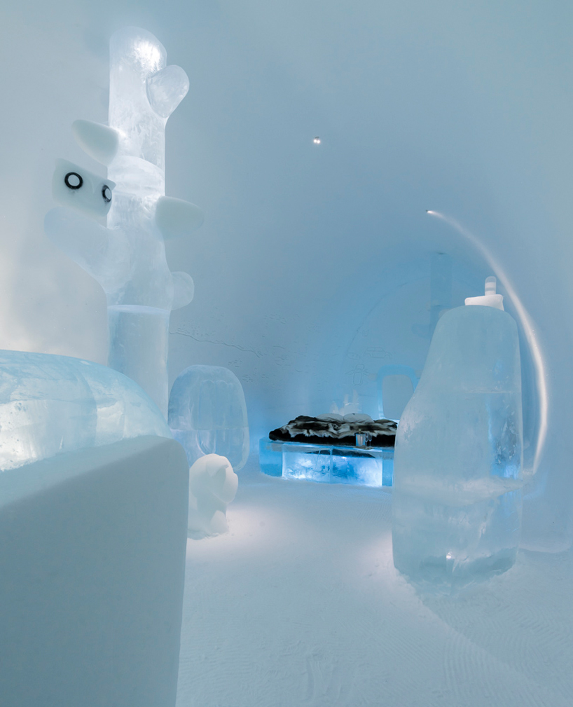 MINI evolution icehotel deluxe suite evokes ancient caves