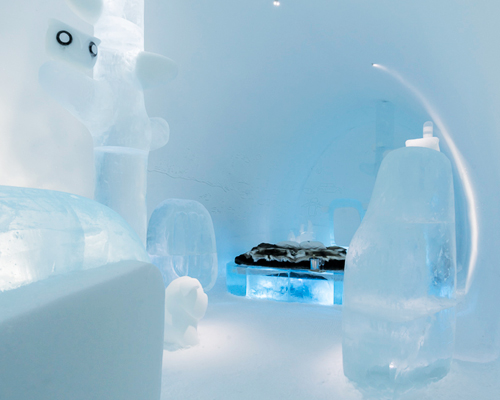MINI evolution icehotel deluxe suite evokes ancient caves
