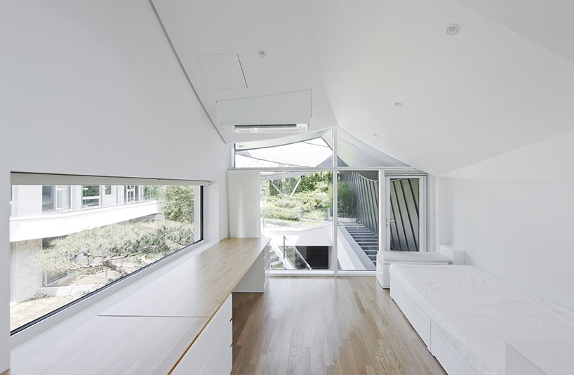 irojekhm_gaonjai_db_09