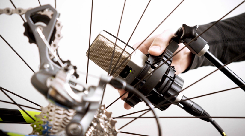 johnnyrandom creates musical symphony with bicycle components