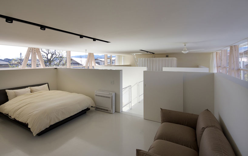 light-filled green house by maniera architects and associates