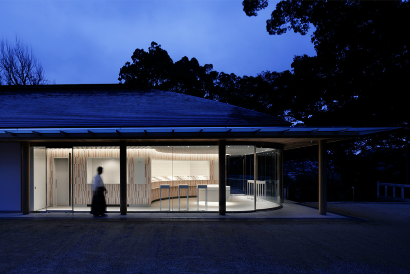 juyosho visitors center at the homangu kamado shrine by wonderwall + jasper morrison