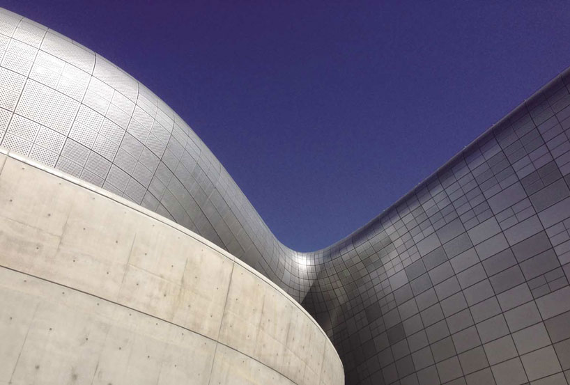 dongdaemun design park & plaza by zaha hadid in seoul opens