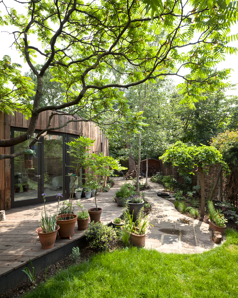 6a_treehouse_designboom_04