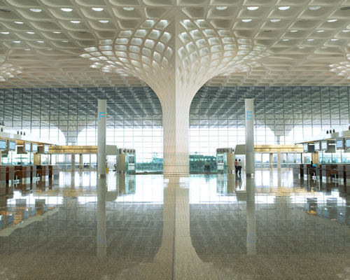 SOM unites mumbai airport terminal with fractal roof canopy