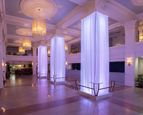 arktonic installs communication on color in sheraton gunter hotel lobby