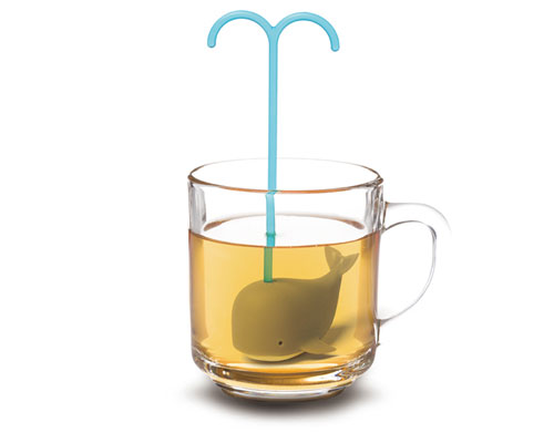 dreaming whale tea infuser by juhyun yu + changbong heo