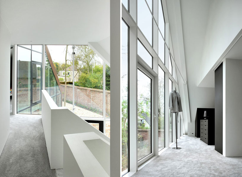 graux & baeyens architecten house VDV designboom