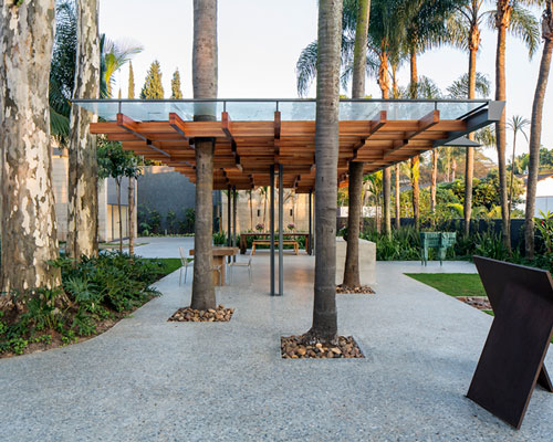 metro arquitetos sets art pavilion in sao paulo garden