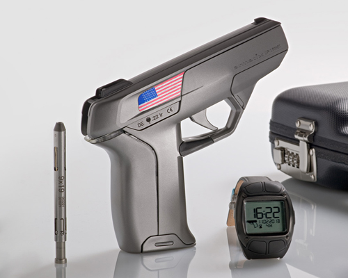 smartwatch-controlled .22 LR caliber pistol system by armatix