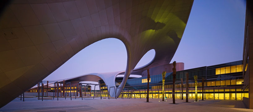 zayed university BRT architekten designboom