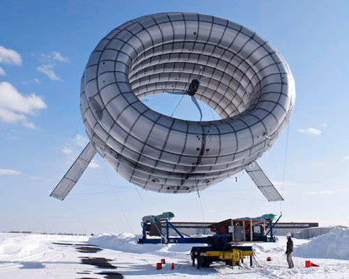 altaeros energies high altitude wind turbine deploys at 1,000 feet