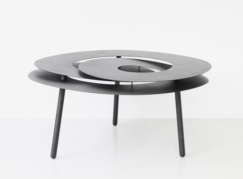 3D printed ping pong table + paddles by janne kyttanen featured at galerie VIVID