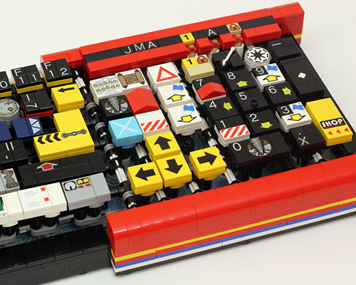 fully functional computer keyboard is made out of LEGO
