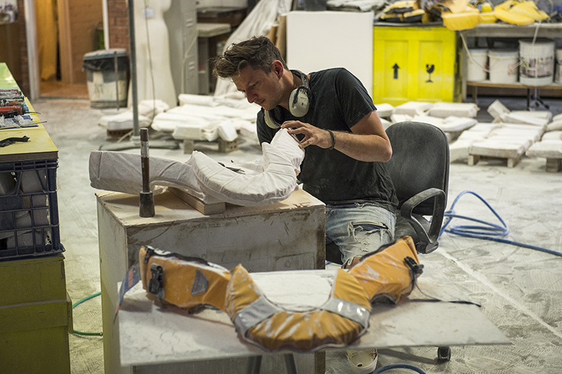 alex seton carves 28 marble lifejackets